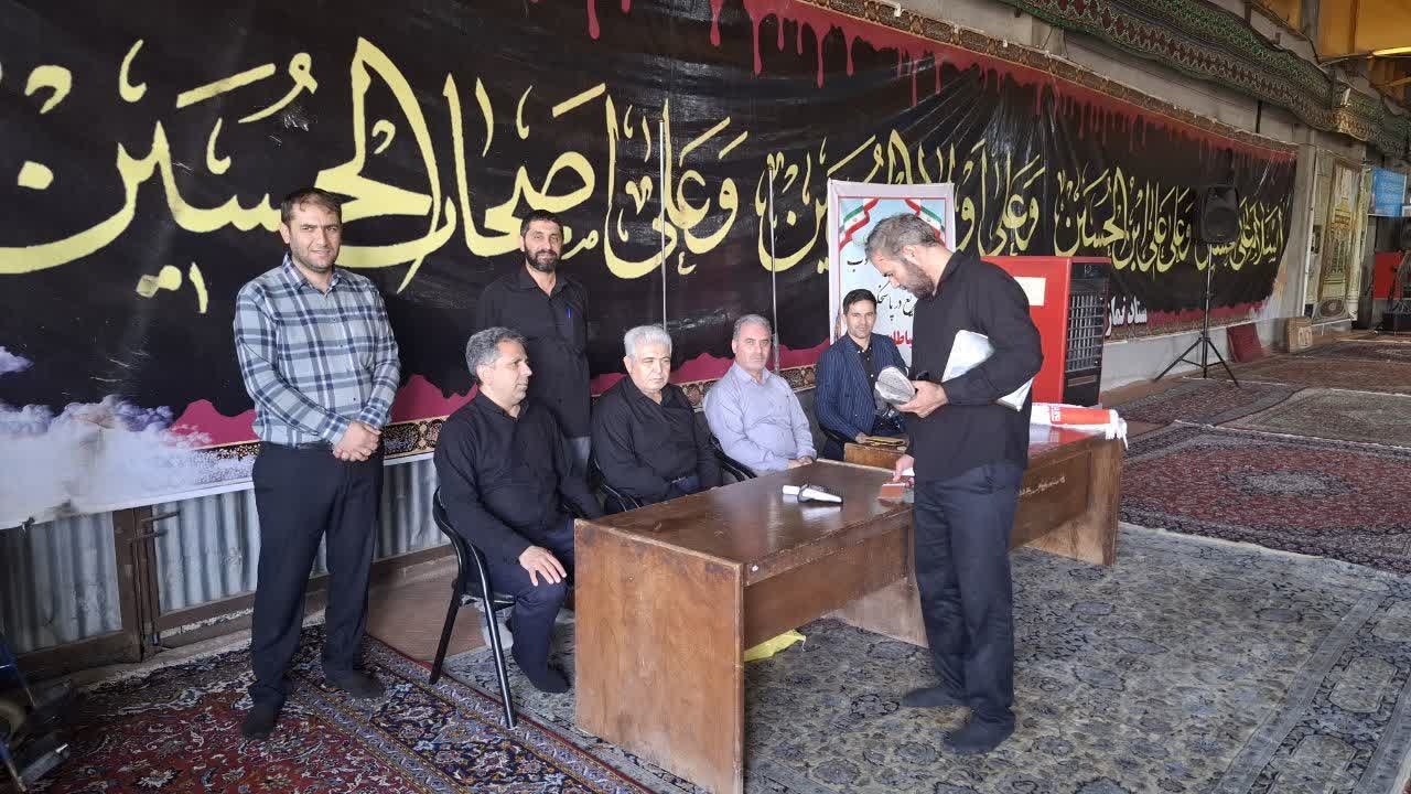 برگزاری میز خدمت مدیریت جهاد کشاورزی در محل مصلی نمازجمعه شهرستان اشتهارد 